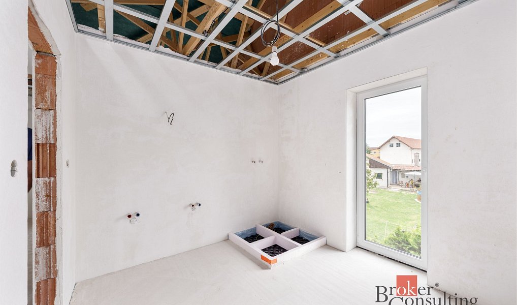Prodej domu 127 m² s pozemkem 246 m², Úžice – náhled fotky 15