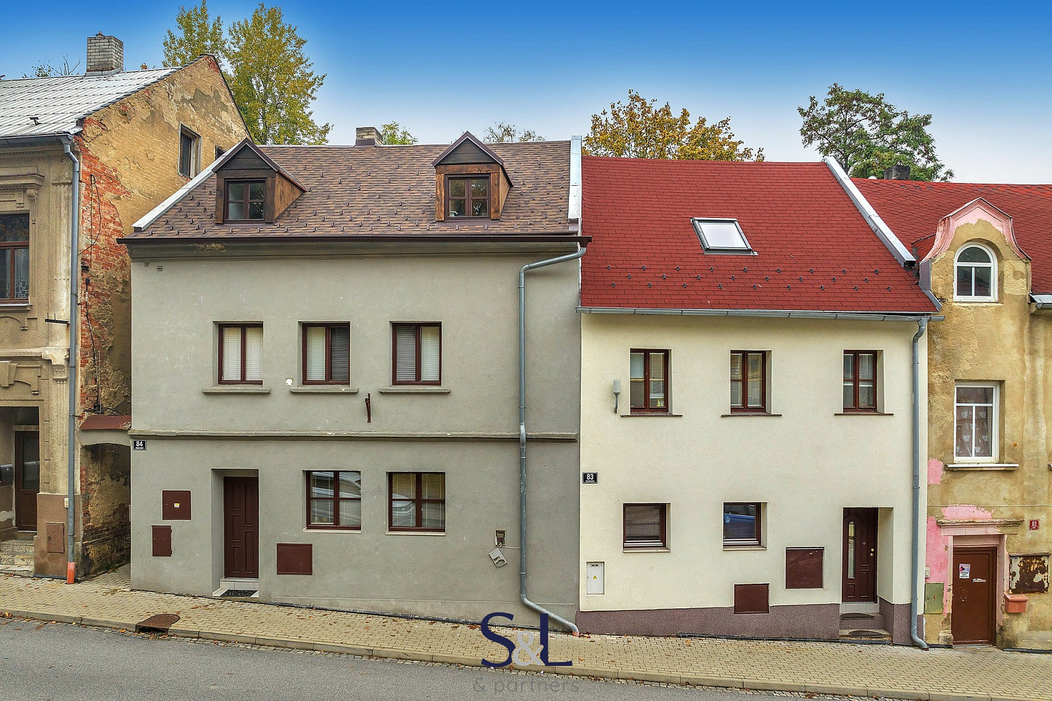 Prodej domu 240 m² s pozemkem 292 m²