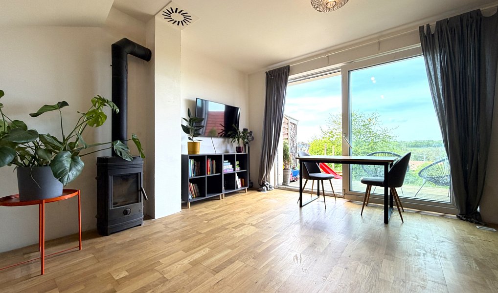 Prodej bytu 3+kk 74 m², Svinaře – náhled fotky 10
