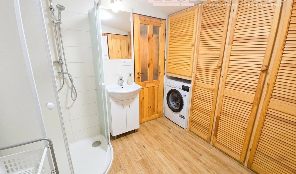 Prodej chaty/chalupy 110 m² s pozemkem 1 145 m², Nový Bor – náhled fotky 9