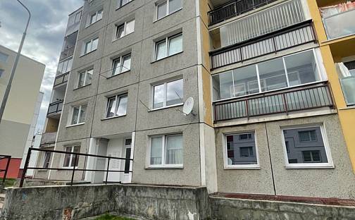 Prodej bytu 3+1 71 m², Želivského, Tachov