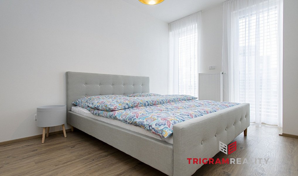 Pronájem bytu 2+kk 46 m², Hradec Králové – náhled fotky 7