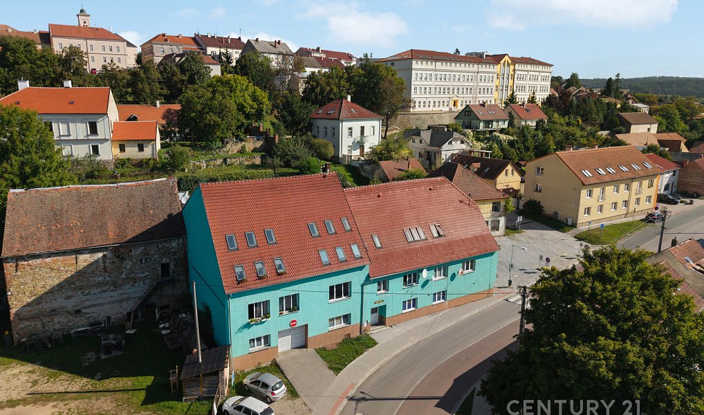 Prodej domu 1 500 m² s pozemkem 718 m², Rosice – náhled fotky 24