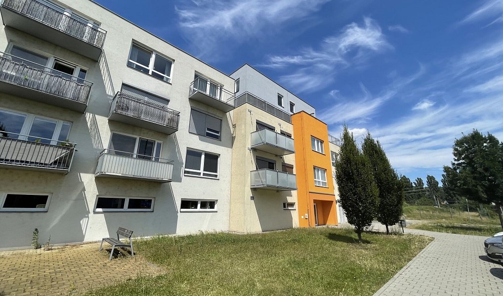 Pronájem bytu 3+kk 95 m², Uherské Hradiště – náhled fotky 8