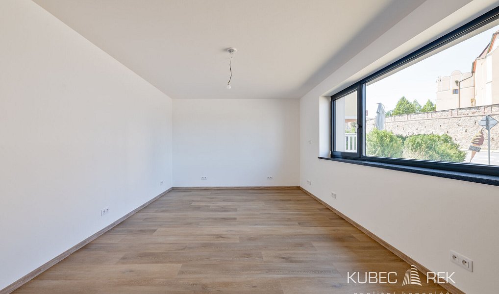 Prodej bytu 2+kk 62 m², Veselí nad Lužnicí – náhled fotky 2
