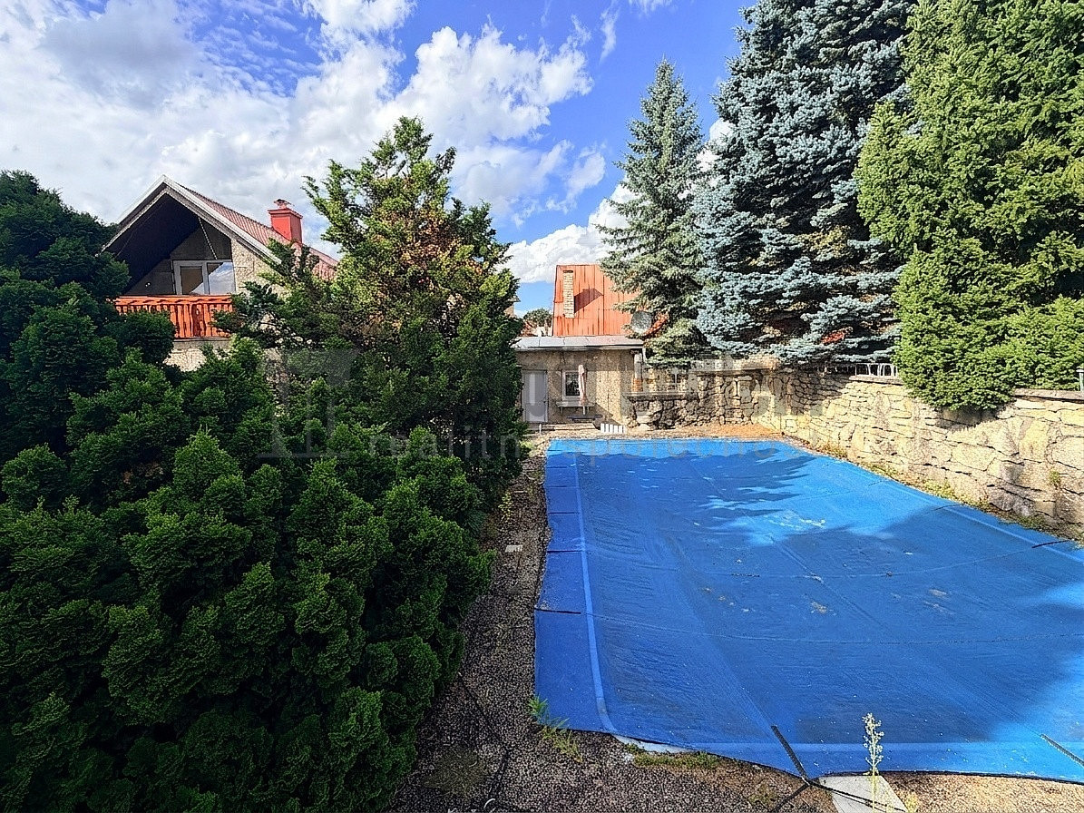 Prodej domu 170 m² s pozemkem 948 m²