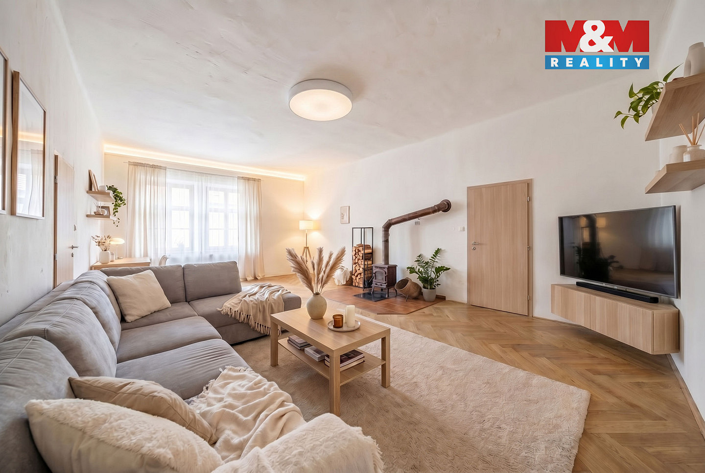 Prodej domu 328 m² s pozemkem 502 m² – pohled 5