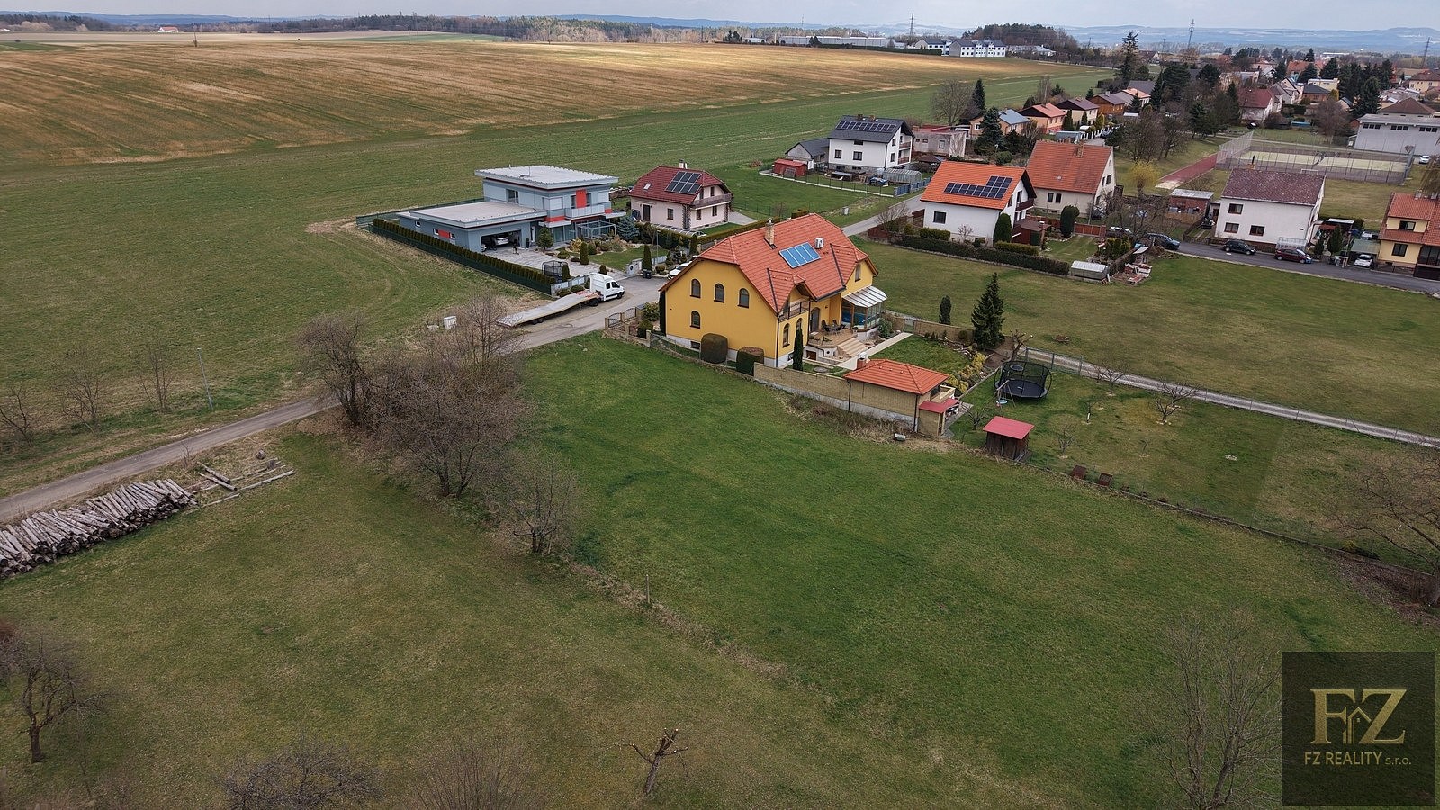 Prodej stavebního pozemku 1 120 m² – fotografie 5