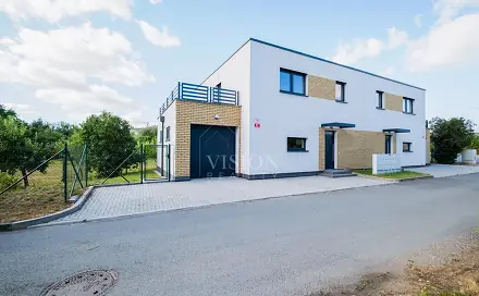 Prodej domu 177 m² s pozemkem 270 m², Plzeňská, Plzeň - Křimice