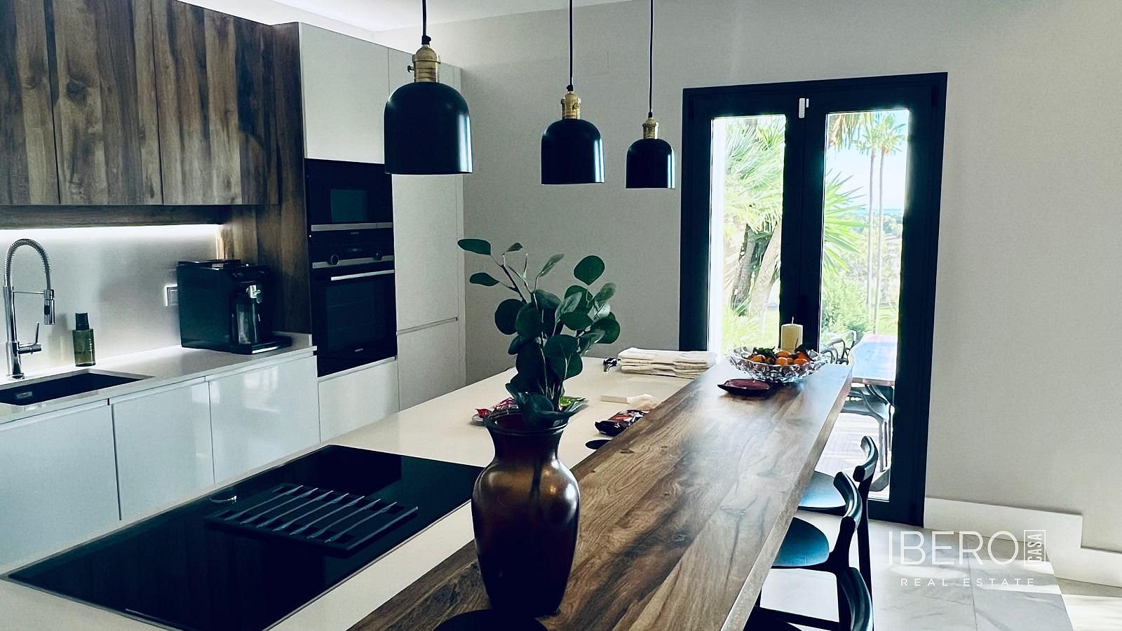 Prodej domu 359 m² s pozemkem 950 m² — photo 4