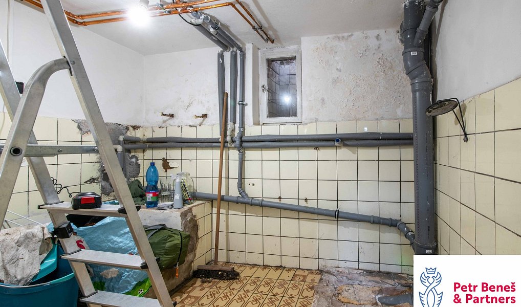 Prodej domu 189 m² s pozemkem 450 m², Rakovník – náhled fotky 22