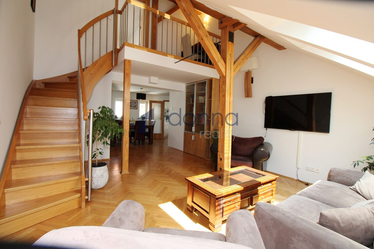 Pronájem bytu 3+1 118 m²
