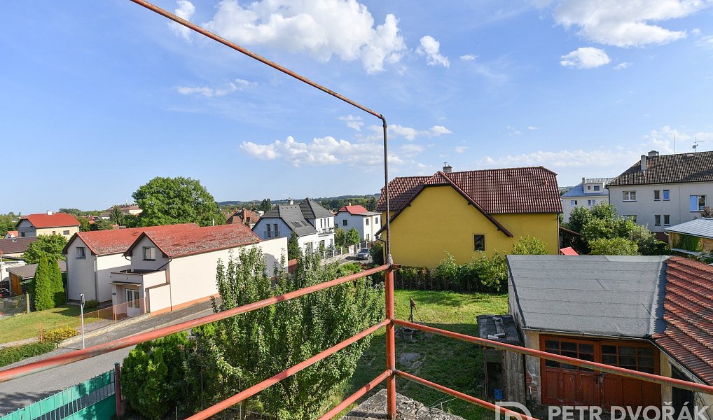 Prodej domu 161 m² s pozemkem 1 027 m², Úvaly – náhled fotky 5