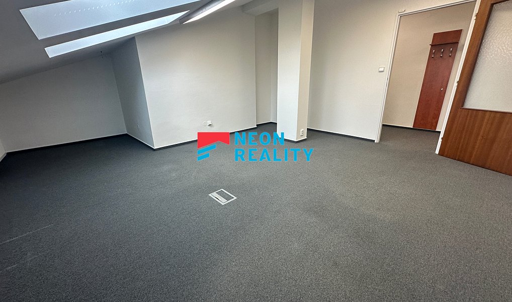 Pronájem kanceláře 47 m², Ostrava – náhled fotky 2