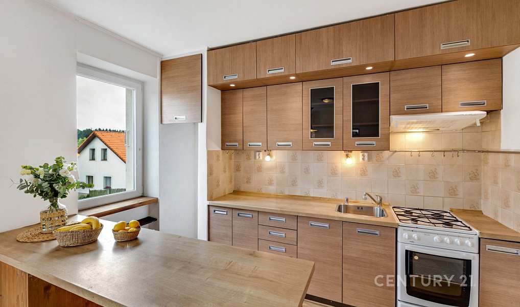 Prodej bytu 4+kk 87 m², Velké Popovice – náhled fotky 12