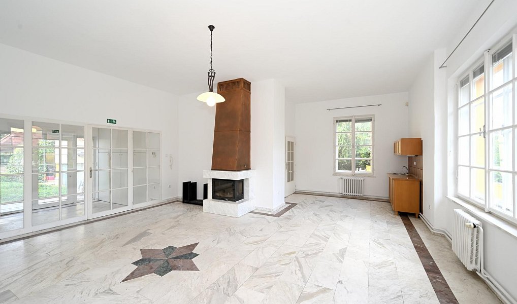 Pronájem domu 454 m² s pozemkem 726 m², Praha – náhled fotky 5