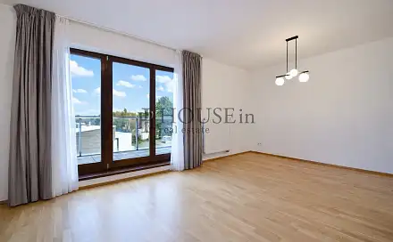 Pronájem bytu 3+kk 73 m²