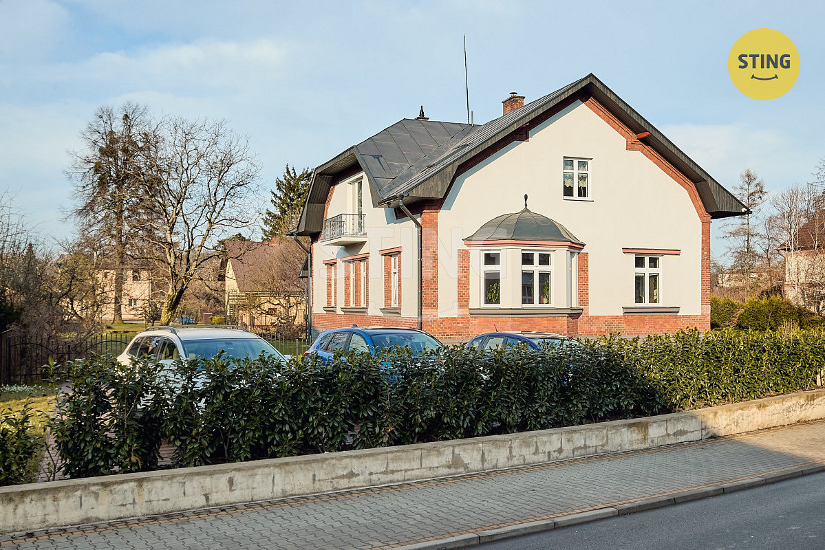 Pronájem bytu 5+kk 154 m² – fotografie 4