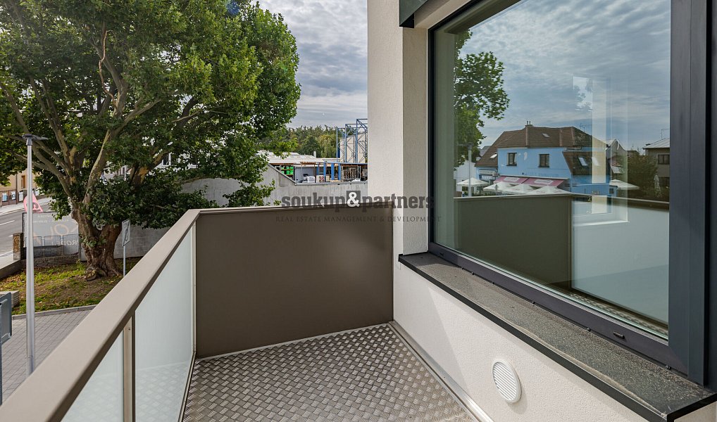 Prodej bytu 2+kk 48 m², Kladno – náhled fotky 15