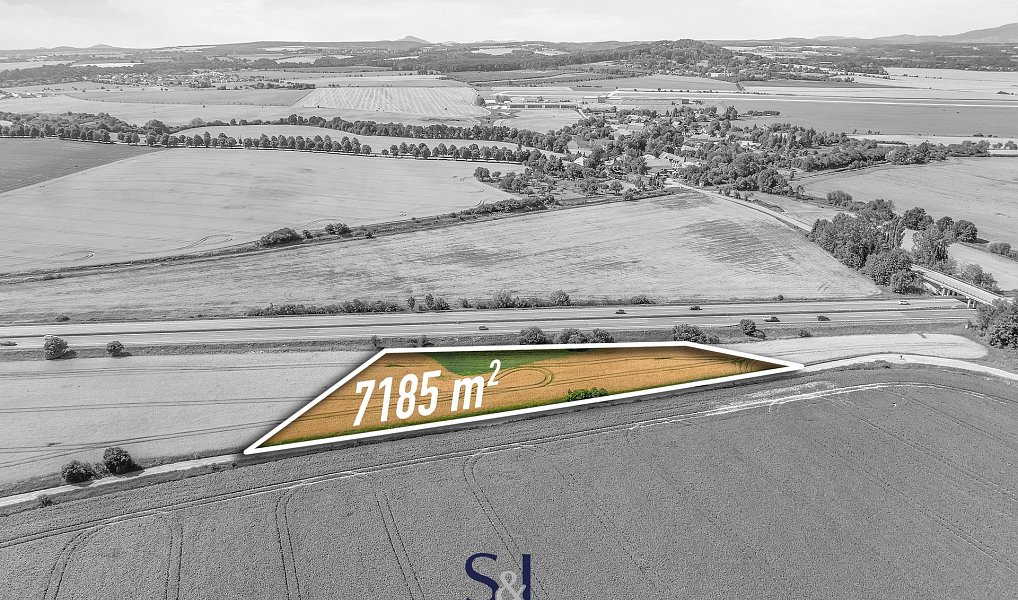 Prodej pole 7 185 m², Mnichovo Hradiště – náhled fotky 2