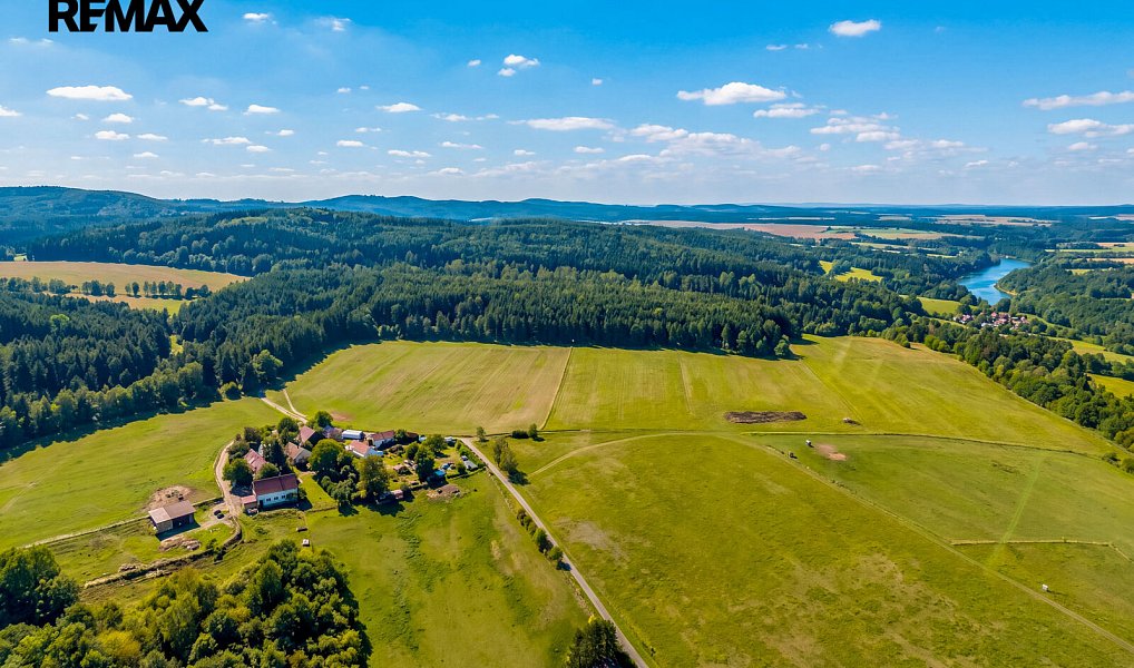 Prodej stavebního pozemku 1 262 m², Albrechtice nad Vltavou – náhled fotky 10