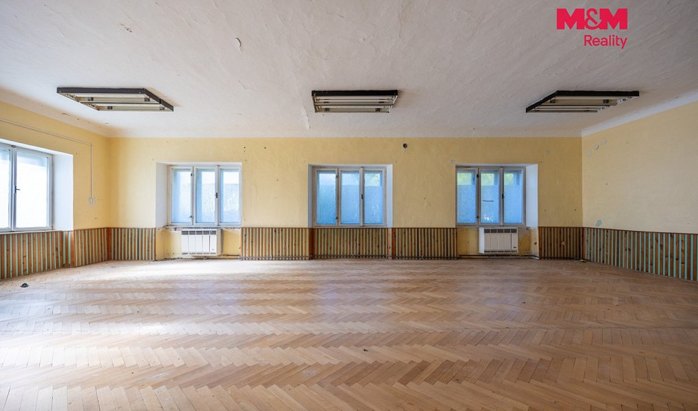 Prodej domu 342 m² s pozemkem 582 m², Líšnice – náhled fotky 2