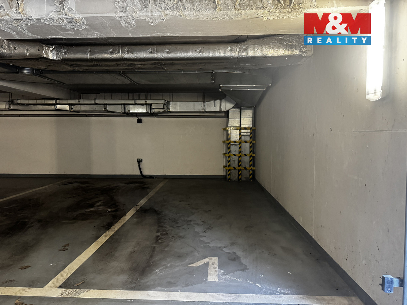 Prodej garážového stání v praze, ul. velká skála — photo 4