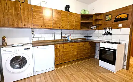 Pronájem bytu 2+1 56 m², tř. Budovatelů, Most