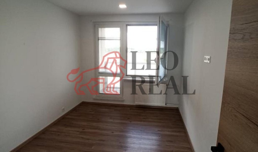 Prodej bytu 3+1 71 m², Hodonín – náhled fotky 8
