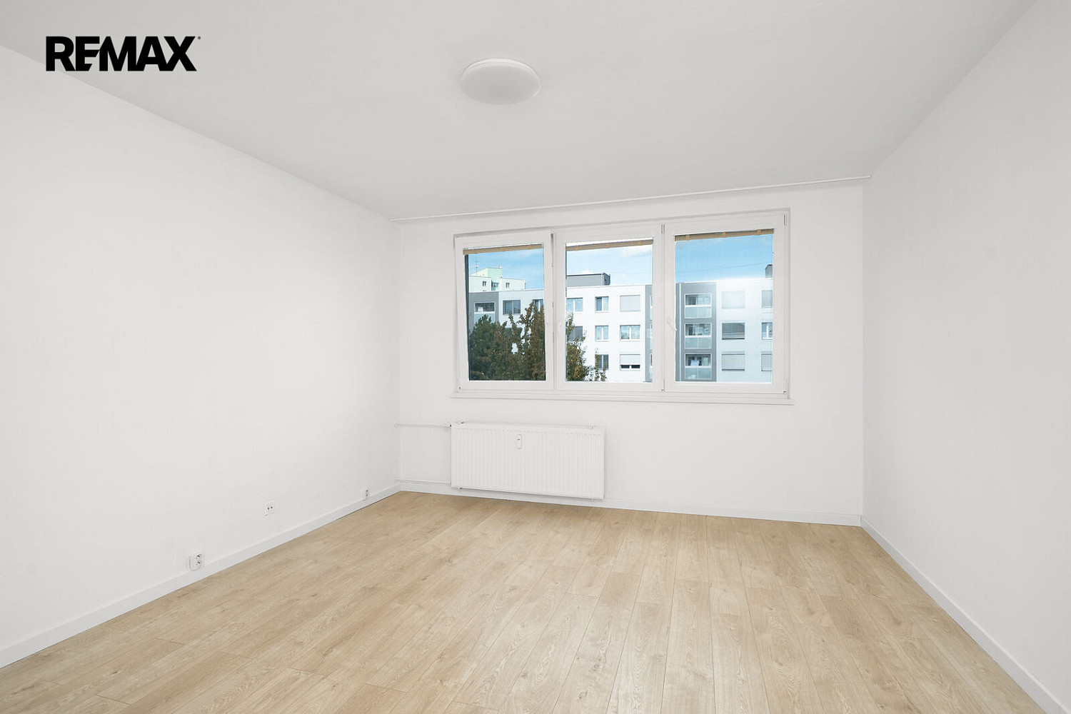 Pronájem bytu 3+1 67 m² – fotografie 3