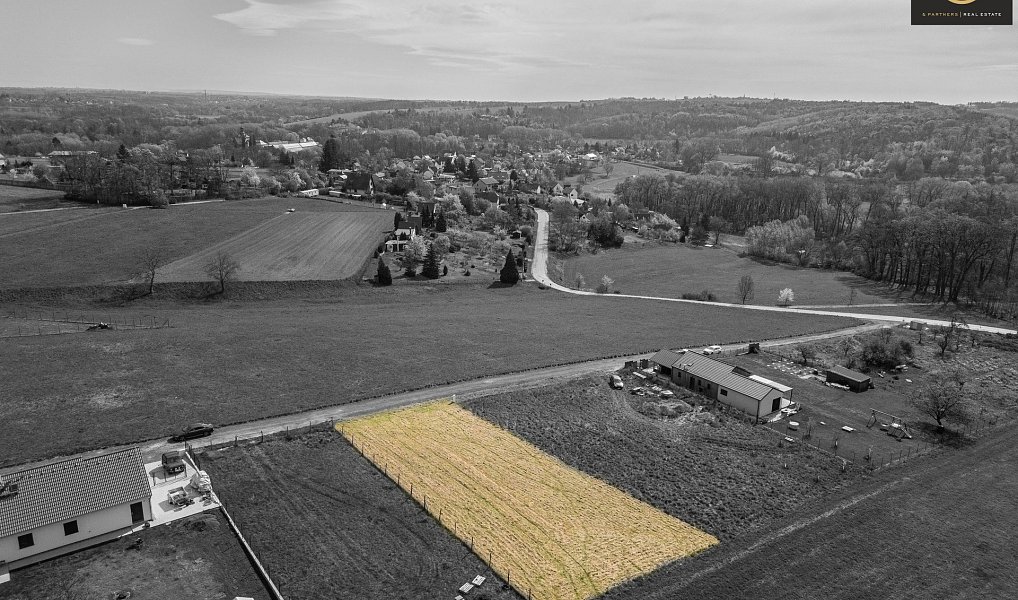 Prodej stavebního pozemku 829 m², Košátky – náhled fotky 2