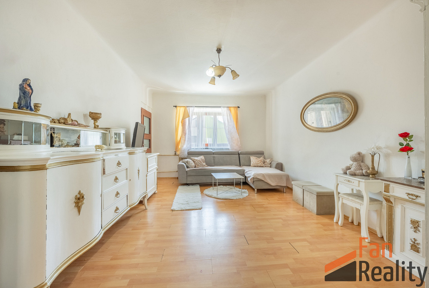 Prodej domu 218 m² s pozemkem 445 m² — photo 3