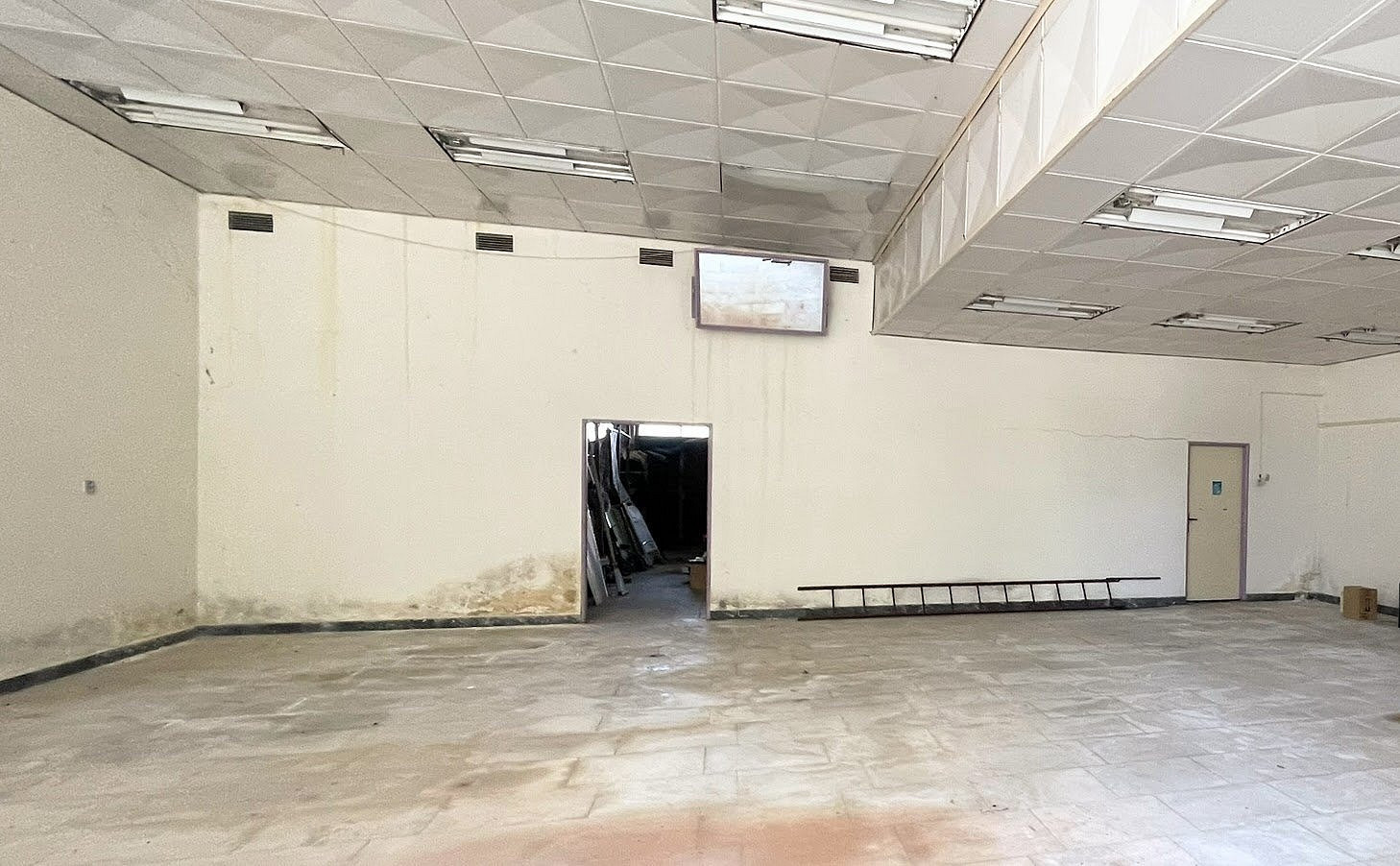 Prodej obchodních prostor 230 m² – fotografie 4