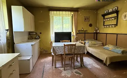 Prodej domu 90 m² s pozemkem 1 752 m², Holedeč - Stránky, okres Louny