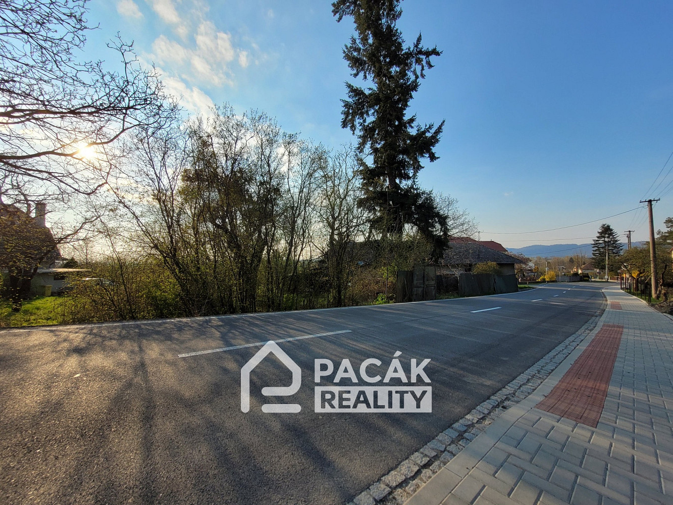 Prodej stavebního pozemku 1 056 m² — photo 4