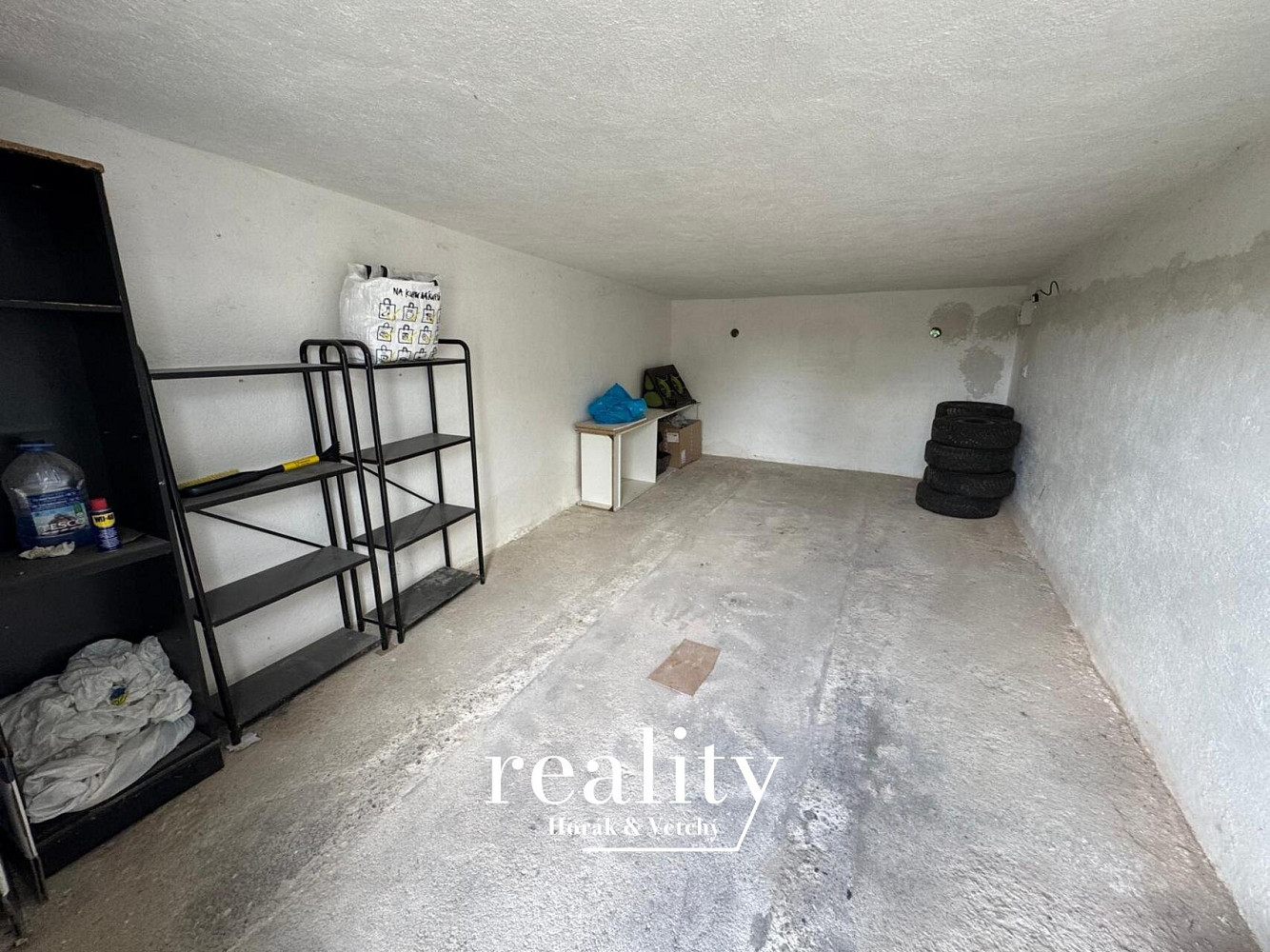 Prodej garáže 20 m2, jihlava - hruškové dvory — photo 2