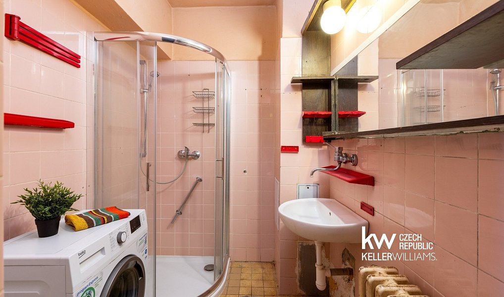 Prodej bytu 2+1 63 m², Praha – náhled fotky 20