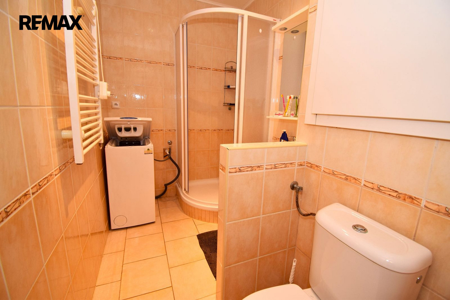 Pronájem bytu 1+1 50 m² — photo 2