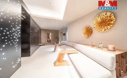 Pronájem obchodních prostor 75 m², náměstí Curieových, Praha 1 - Staré Město