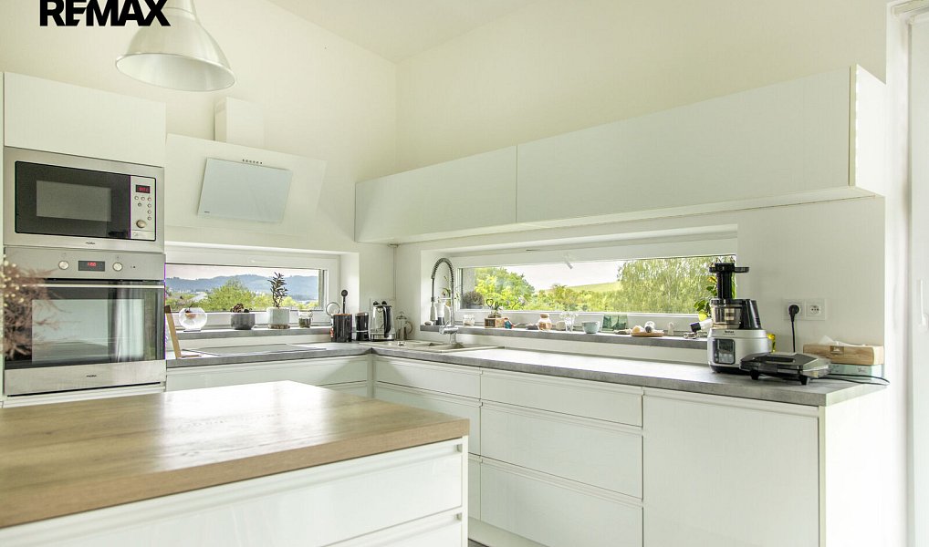 Prodej domu 193 m² s pozemkem 2 605 m², Krhová – náhled fotky 9