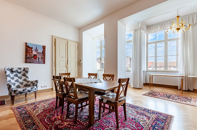 Pronájem bytu 3+kk 107 m² – fotografie 2