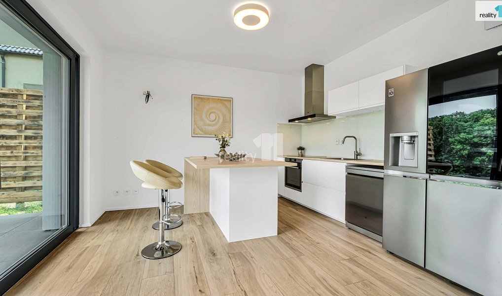 Prodej domu 200 m² s pozemkem 919 m², Vysoký Újezd – náhled fotky 38