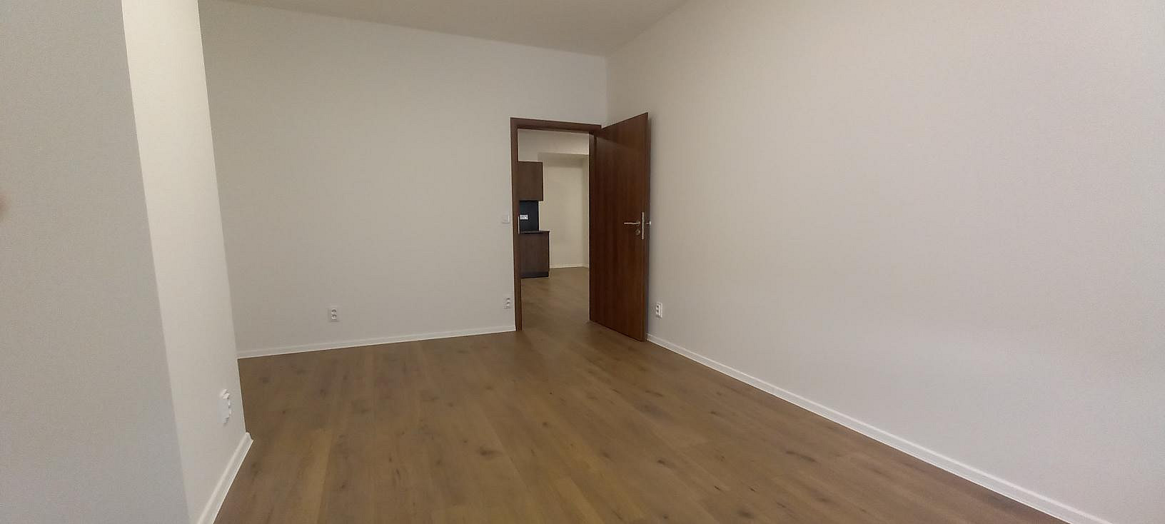Pronájem bytu 3+kk 96 m² — photo 5