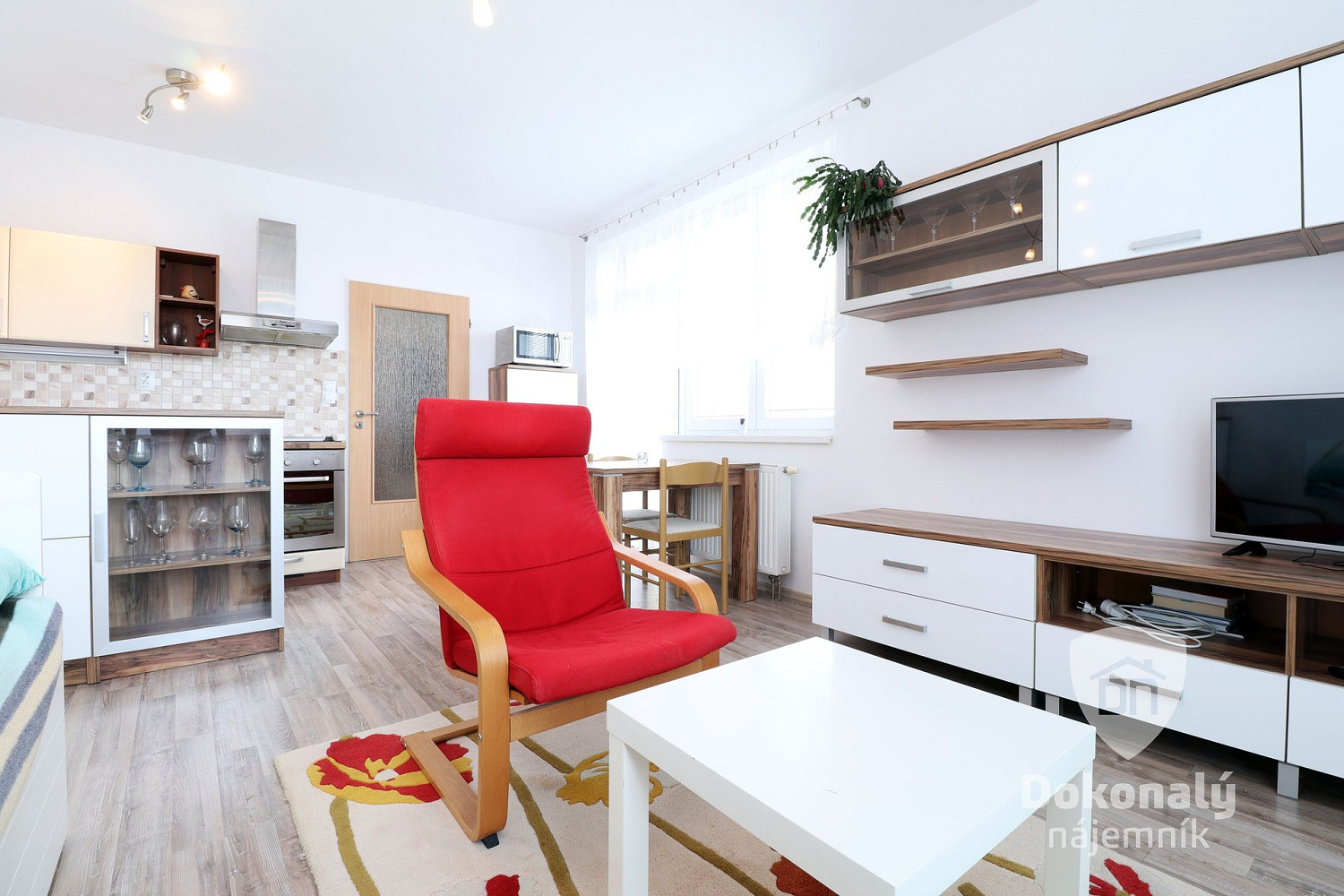 Pronájem bytu 1+kk 31 m² – další
