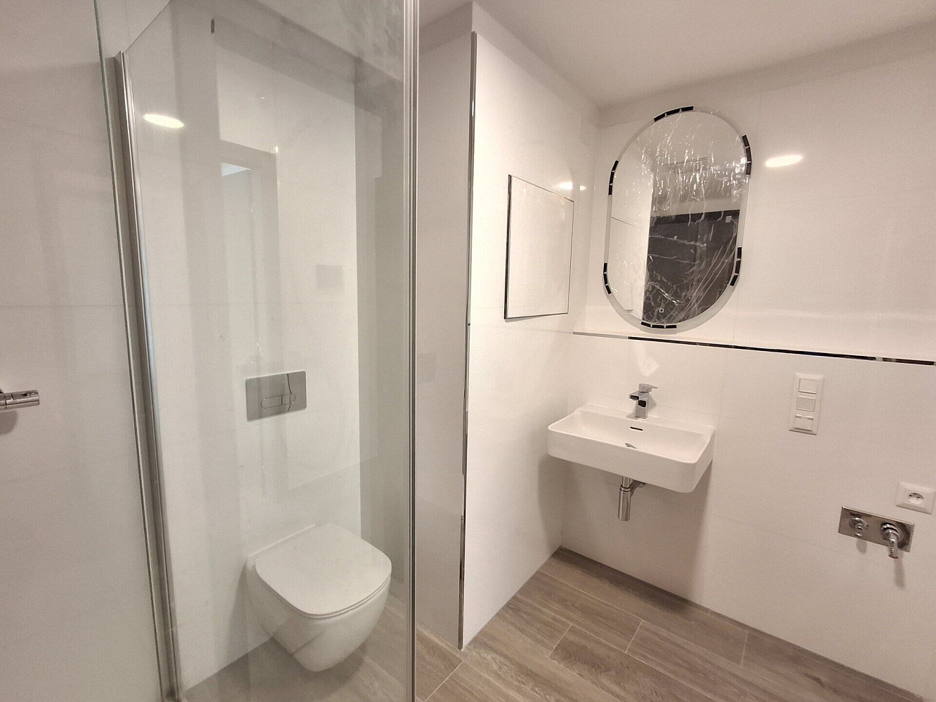 Pronájem bytu 2+kk 47 m² – fotografie 3