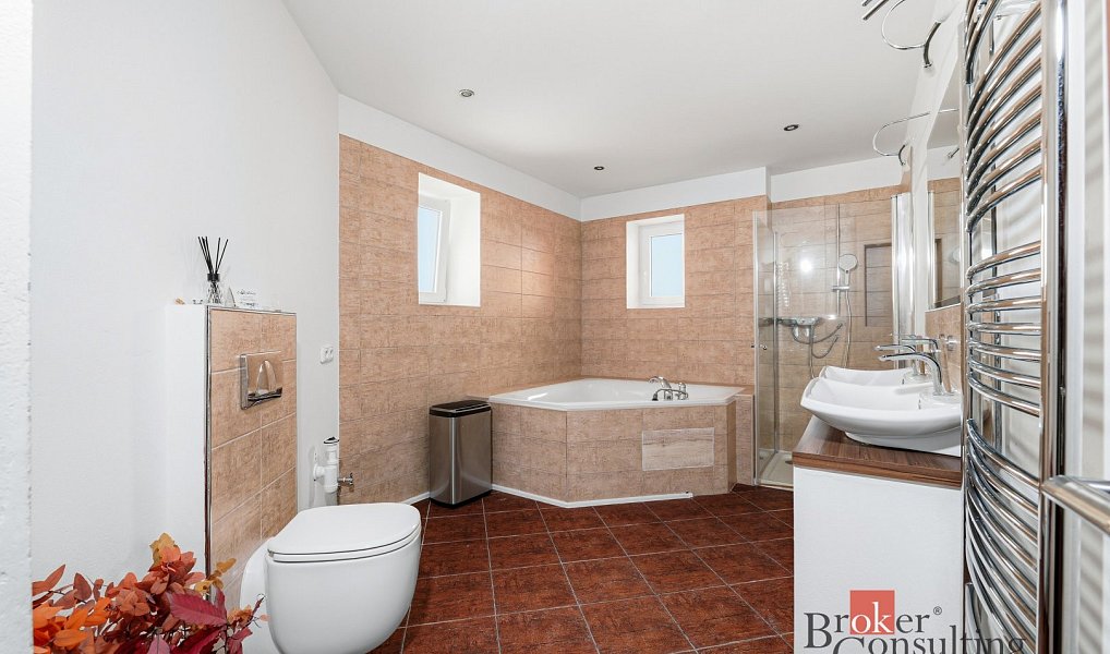 Prodej bytu 3+1 92 m², Mariánské Lázně – náhled fotky 4