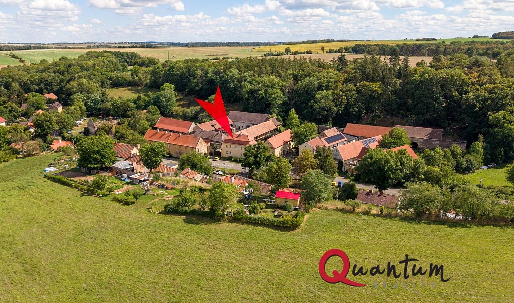 Prodej domu 180 m² s pozemkem 1 906 m², Dolany nad Vltavou – náhled fotky 28