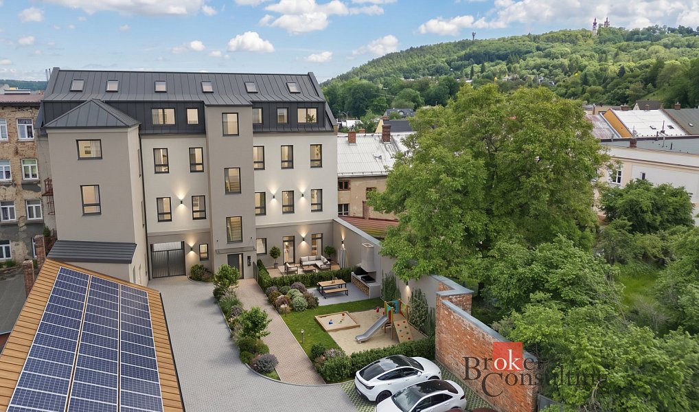 Prodej komerčního objektu (jiného typu) 1 100 m², Krnov – fotka 1 z 29