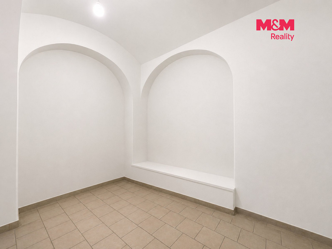 Pronájem obchodních prostor 74 m² — photo 5