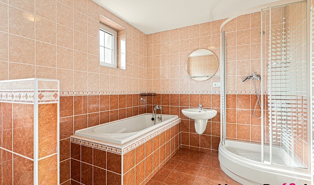 Prodej domu 187 m² s pozemkem 422 m², Praha – náhled fotky 12